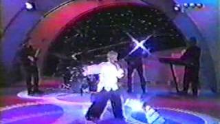 Aaron Carter on Susana Gimenez  Part 2/2