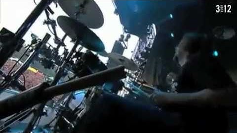 Alter Bridge: "White Knuckles" Live at Pink Pop 2011