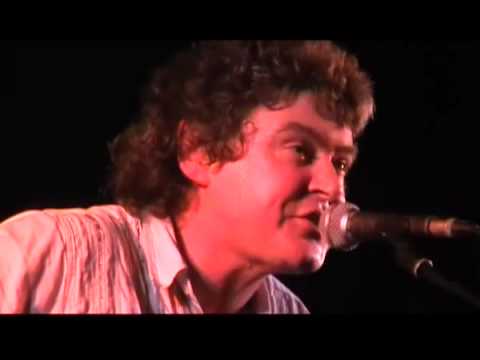 John Spillane 'Siúl A Rún' - London Irish Centre Nov 2009.mov