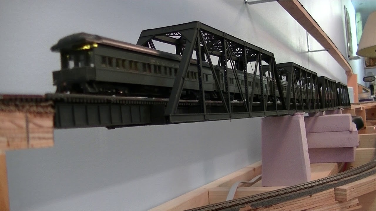 First train over the new bridge, N-scale NPBH. - YouTube