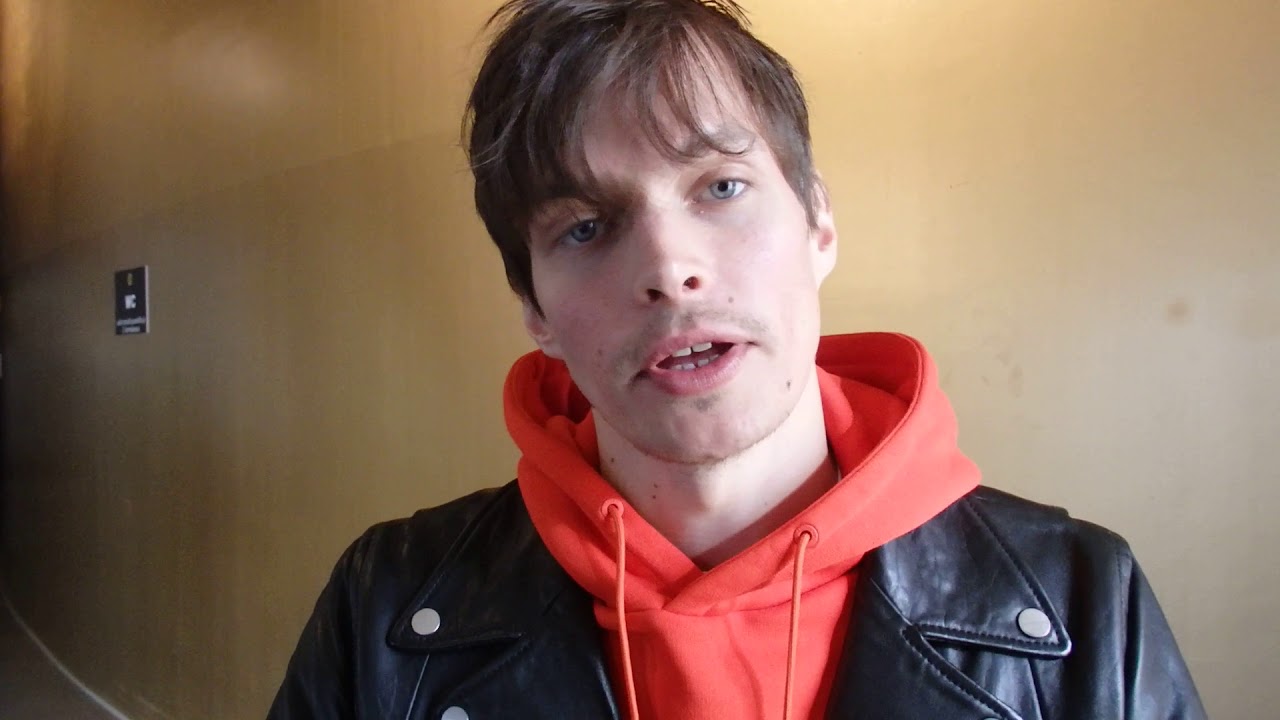 Haastattelussa Johannes Holopainen – Hevi reissu -pressi (2018)