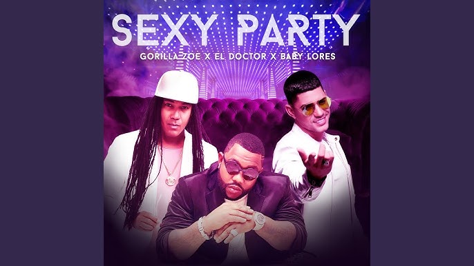 Rus pornosi: yaxshi figurali gozal qiz Porno tomosha qilish: Ota qizini eshakda sikadi