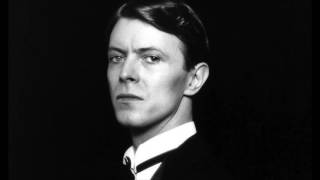 David Bowie - Space Oddity (Falsetto/Backups Isolated)