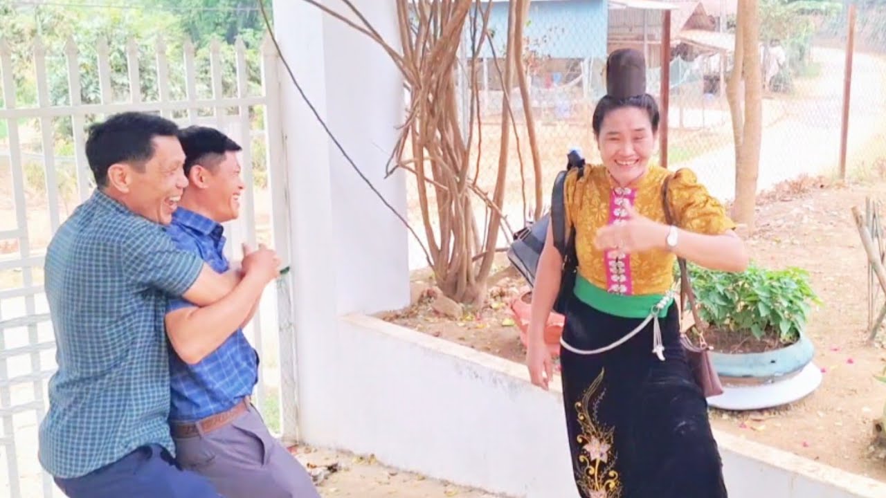 EM THÍCH GẶP. LÒ DIÊM .LÒ CƯƠNG. PHẢI CHỊU ĐẦU HÀNG