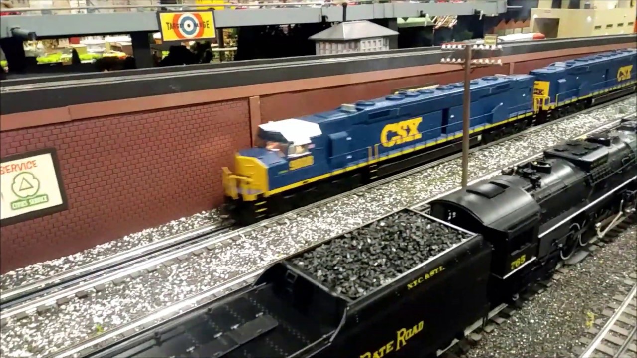 2 MTH CSX DDA40X's pulling coal train on Corner Field Model Railroad ...