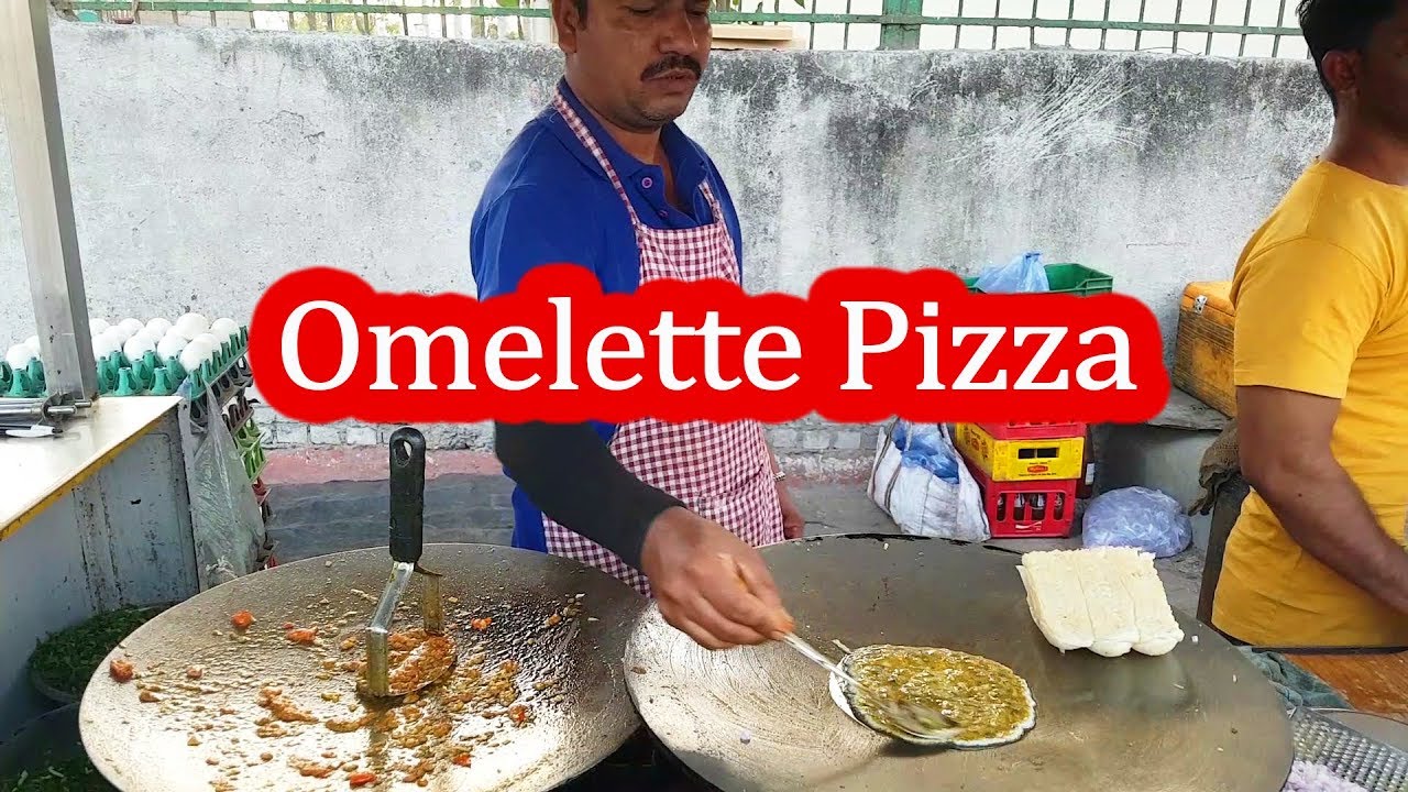 Yummy Omelette Pizza - No Cheese. Shraddha Saburi Omelette Center | Egg Recipe | Indian Street Food | Tasty Street Food