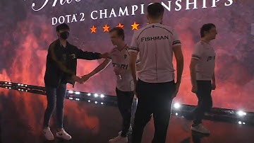 XNOVA! XNOVA! XNOVA! - crowd chanting xNova after a valiant effort against Entity