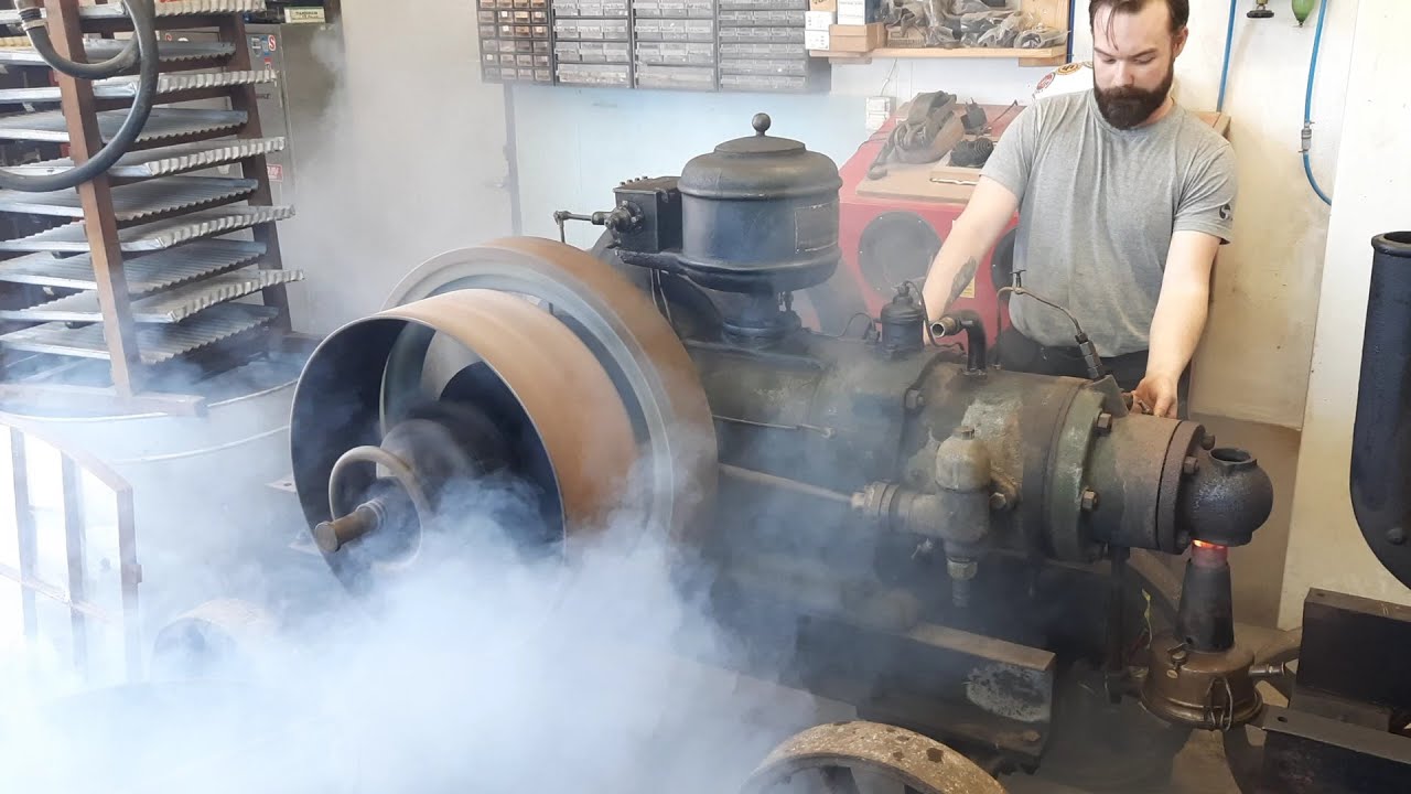 10.4L Oil Engine Running @ Zero RPM. How is that possible? - YouTube