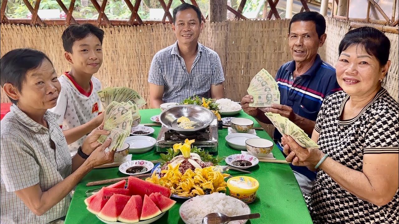 Bò Né Bông Bí Bất Ngờ Nhận Được Số Tiền Lớn Từ 3 Người Cô Ở Mỹ Gởi Tặng /at6n
