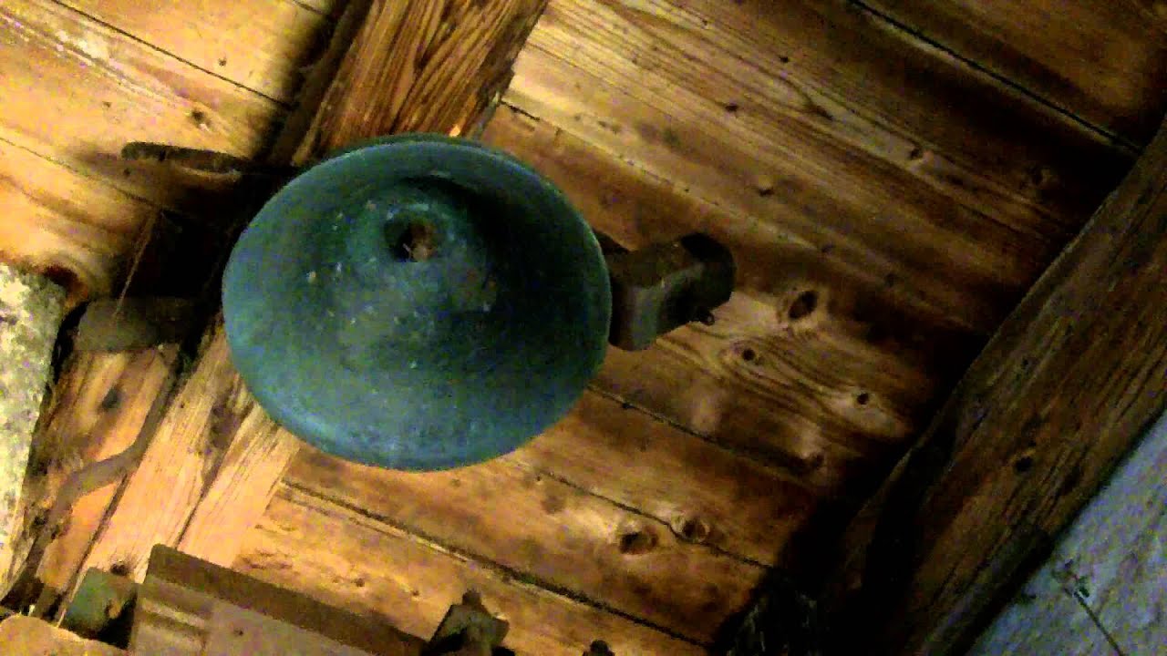 Zvony na uherčickém kostele 6.6.2011