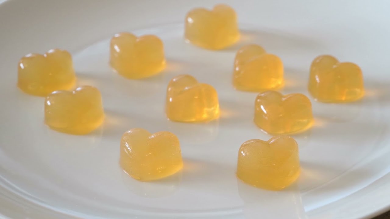 Fruit Juice Sweetened Gummy Bears Recipe