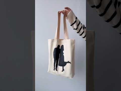 Середньої щільності світлий шопер з подвійним дном без друку Розмір: 35cм х 38см х 7см, відео 1