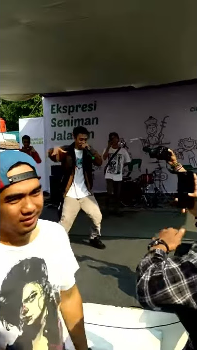 Anjar ox's Pake Doit konser ekspresi seniman jalanan Cikokol Tangerang