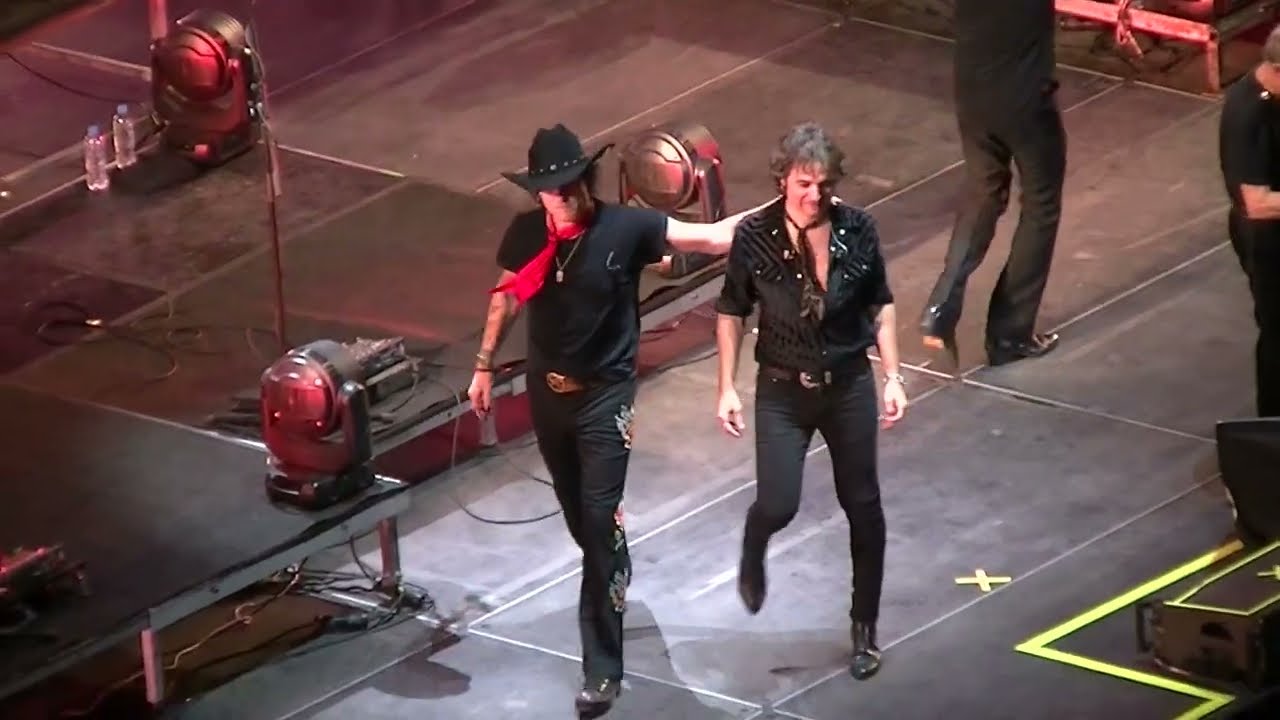 BUNBURY Movistar Arena Arg 2023 - La constante/ Y al final