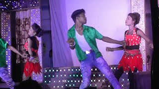 aap Mujhe achay lagne lage || Hindi song stage dance program