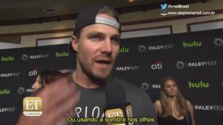 Stephen Amell fala do episódio mais escuro de Arrow para o ET Canada (LEGENDADO)