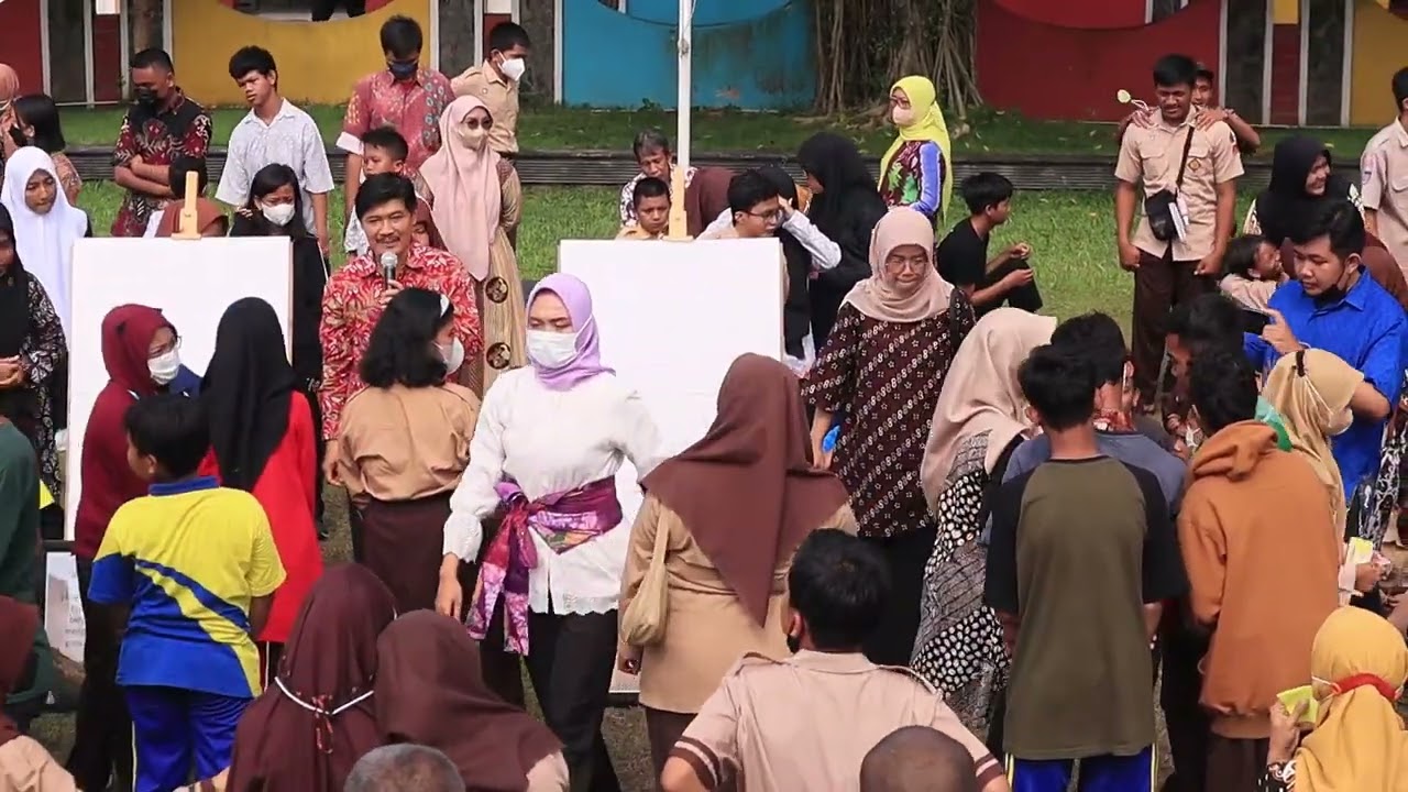 Pembinaan Kerjasama yang Baik dan Harmonis Diantara Guru dan Karyawan SLB Negeri 1 Bantul