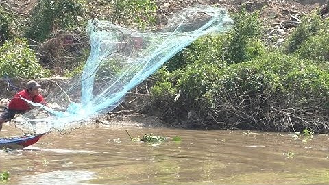 Chài cá trên sông dính cá lăng cá chốt . gở mỏi tay