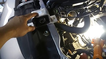 2005 Acura RSX front engine mount replacement
