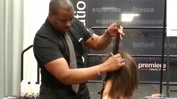 Ted Gibson's Perfect French Twist Demonstration/Tu...