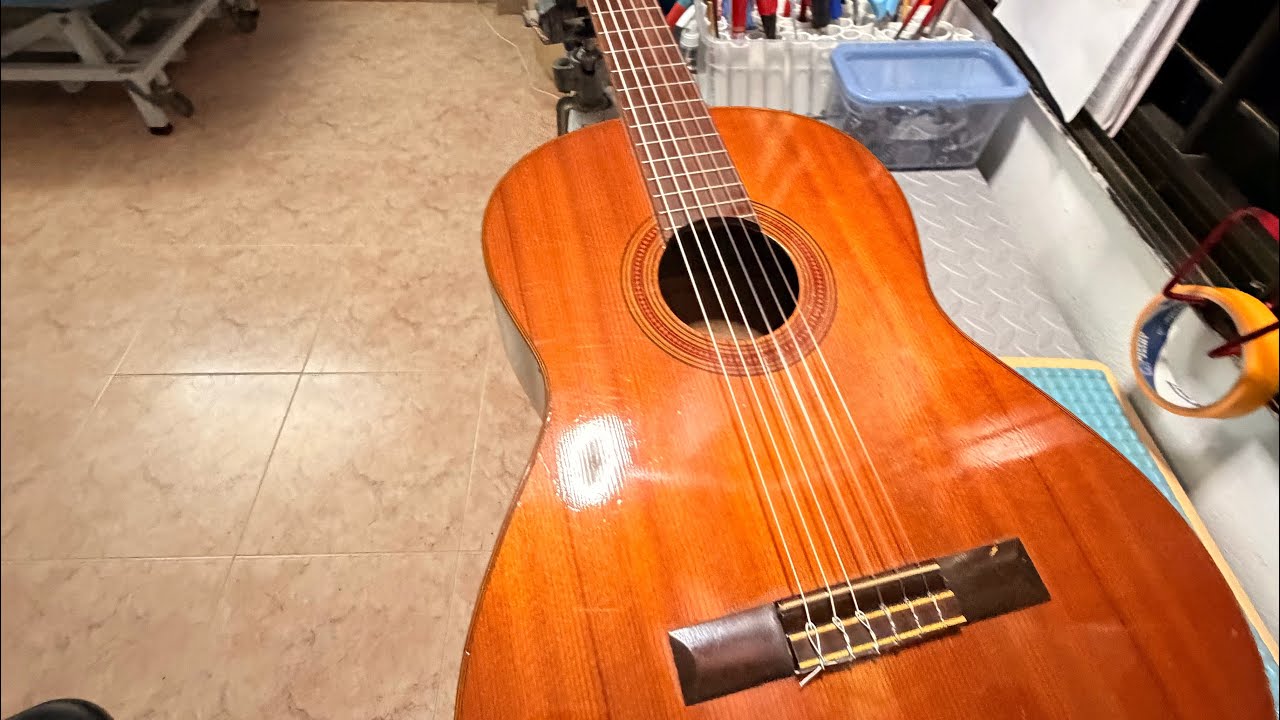 Guitar restoration : yamaha g-50a - YouTube