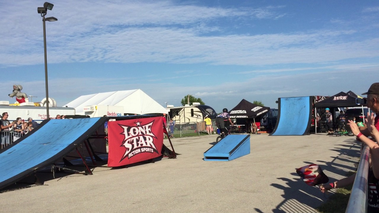 BMX Bike Competition Lone Star TX USA 滑轮真人秀 YouTube