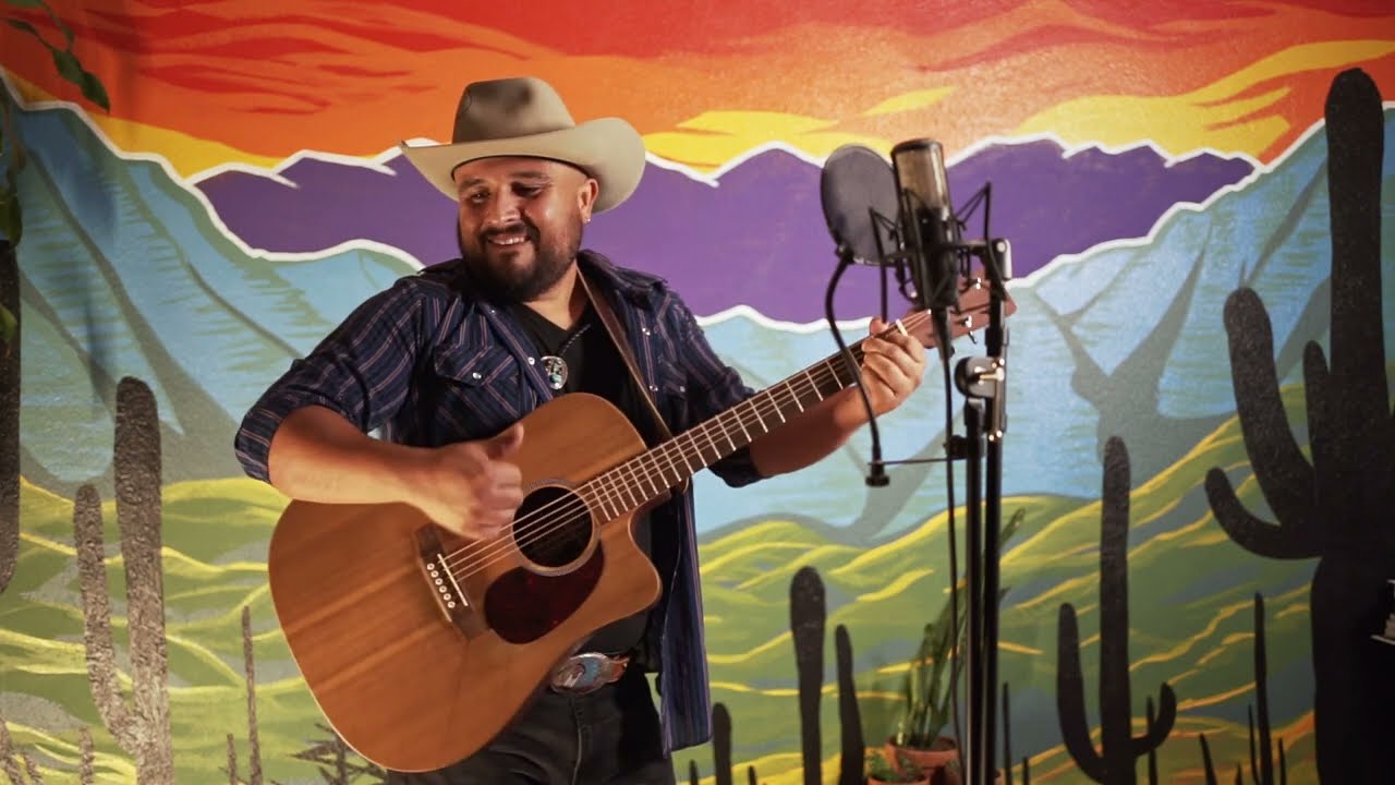 Guarda Muchacho Sanchez- First Mind su YouTube Guarda Muchacho Sanchez- First Mind su YouTube