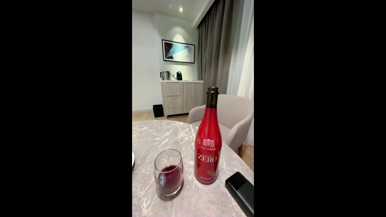 논알콜 와인에 취했어요 | 심야 피숙 라디오 13화