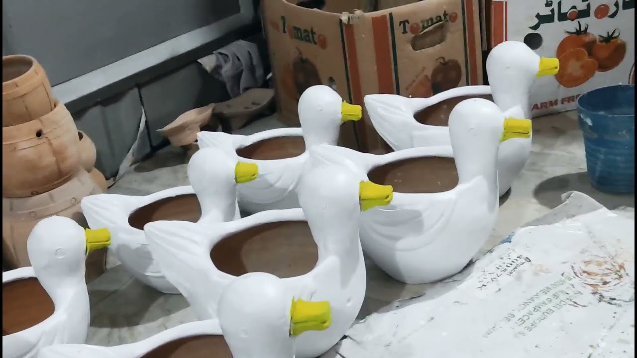 clay Duck Plants Pot | Beautiful Color with Yellow Beak