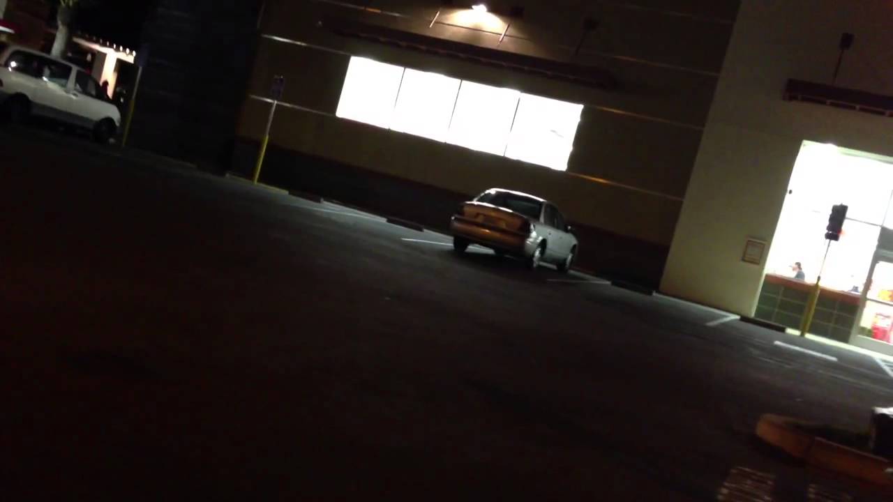 Idiot thumping bass/rap, rattling his car apart YouTube