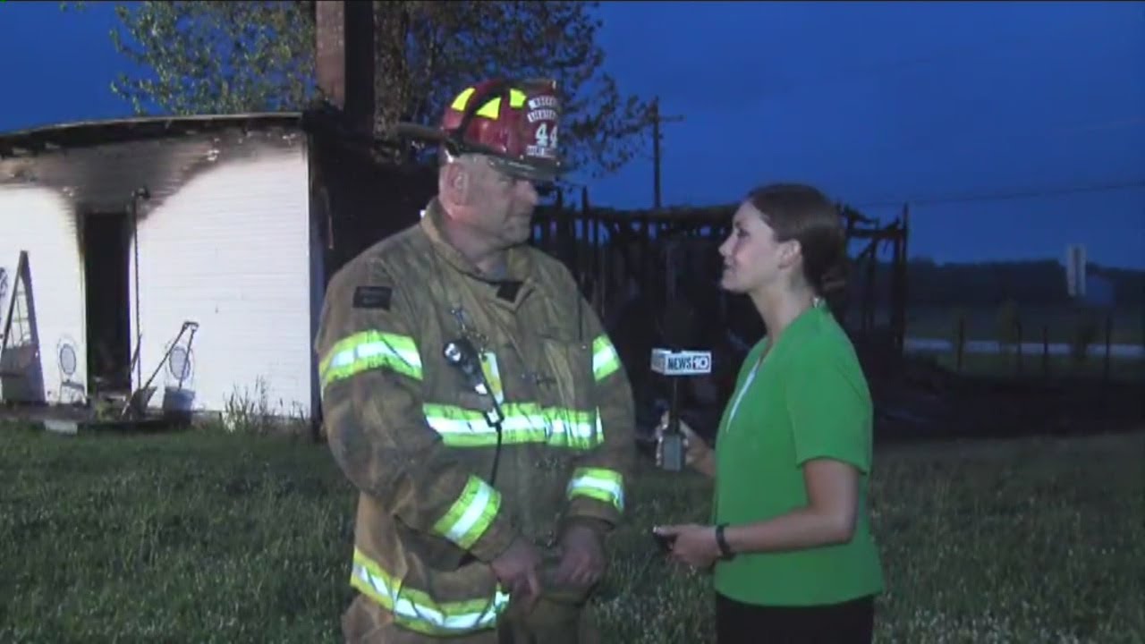Early morning fire destroys Parke County home - YouTube