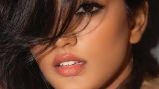 South Indian Hot Glamorous Actress Eesha Rebba Beautiful Lips Closeup