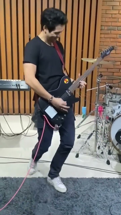 yang penting goyang.. #duljaelani #muse #hysteria #maximebouttier #cover