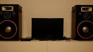 Raspberry Pi Zero W + JustBoom Amp Zero - iFi iPower 12V + Sansui speakers = Pure Delight