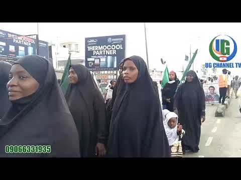 Wani Yanki Na Video Na Muzaharar Mauludin Manzan Allah Agarin Lagos Nigeria Rahoton Ug Channel TV 