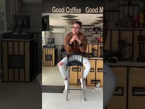 Video Cách tạo dáng chụp ảnh ở quán coffee đẹp cho nam: Làm... - youtube