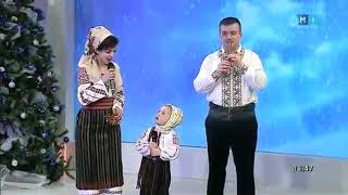 Florile dalbe, Domnului la picioare!