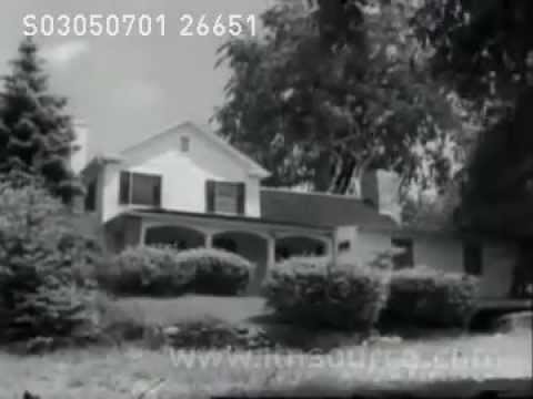 Marilyn Monroe - Filmed from behind bushes at the roxbury farm