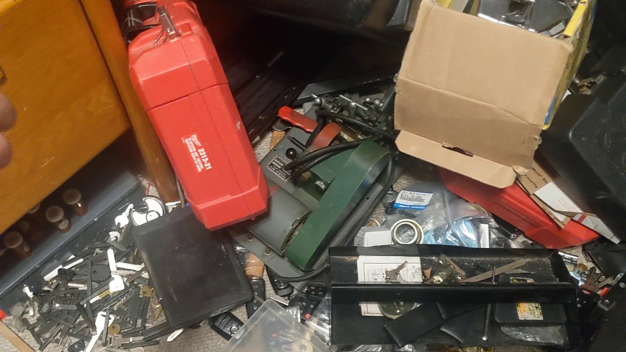 Cutting a Master Lock Key to Code using HPC Blitz Machine (That I fixed ...