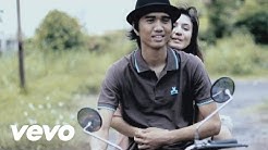 Sheila On 7 - Pasti Ku Bisa (Video Clip - Ori)  - Durasi: 3:56. 