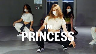 Pia Mia - Princess / Youn Choreography Resimi