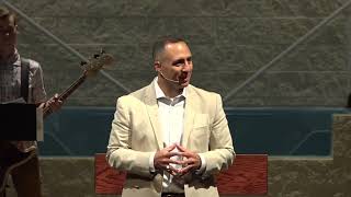 6-12-22 "The Bold Standard of Leadership" Nehemiah 2:17-18; 6:15