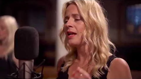 HOTEL ELEVATORS- live video   Hannah Nicholson