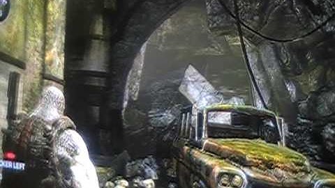 Gears of War 2 Weapon Slide Technique