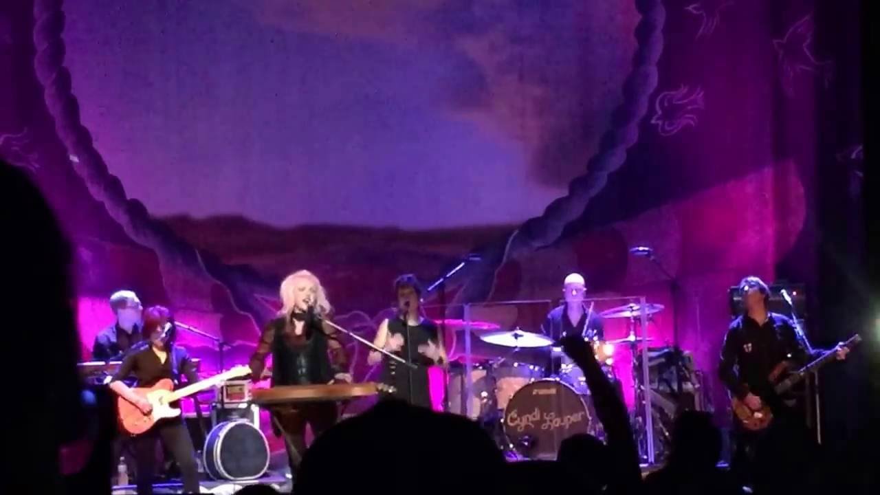 Kindred Spirit / Time After Time Cyndi Lauper Uptown Theatre 9/15
