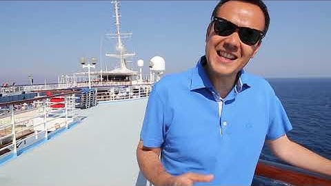 EXECUTIVE CLASS IN GREECE: Part 1: The Aegean Islands. 2014.