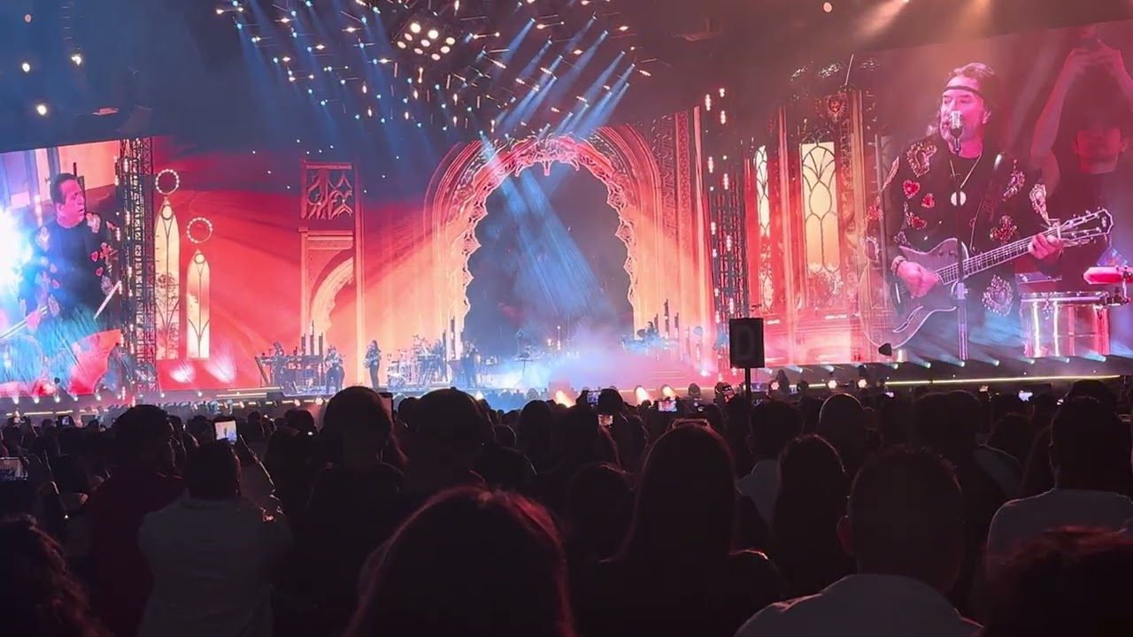 Mi Mayor Necesidad/ Adonde Vayas (En Vivo) - Los Bukis -¡Tuyos Por Siempre!- Houston,TX - 02/14/2026