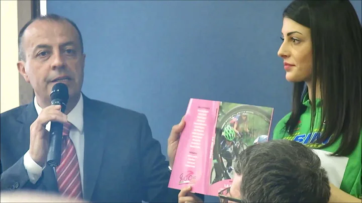 "La Bici Rosa" di Marco Marando alla presentazione...