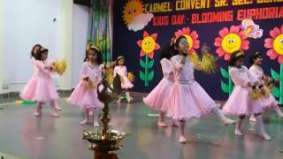 Video thumbnail of "Welcome Dance performance by kg students#welcome song&dance#kids dance"