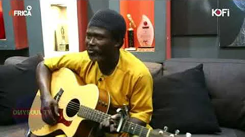 Mark Anim Yirenkyi performs "fakyɛ" live